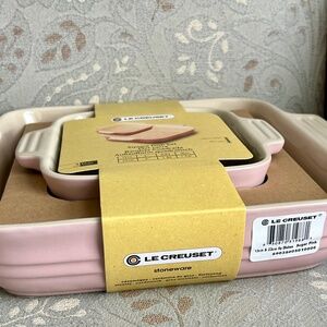 NWT LE CREUSET SQUARE BAKING DISH SET OF 2/ Sugar Pink